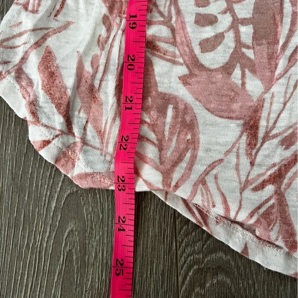 Tahari Cap Sleeve Floral Top - Tropical Print Linen - Womens Size S - Picture 5 of 6